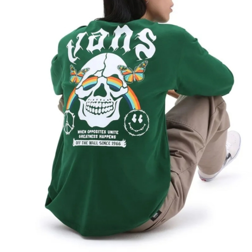 💚🌵Vans Forest Green Skull Graphic Long Sleeve